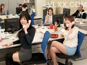 đến nhà chơi, lén lút phang bé yêu của bạn thân